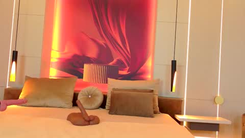 Ruby Luxe online show from September 11, 4:45 am