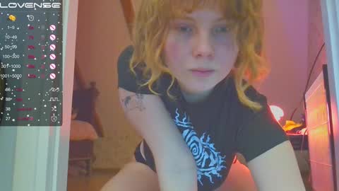 Snapshot of rubylynxxx chatting on December 4, 5:33 pm rubylynxxx online show from December 4, 5:33 pm