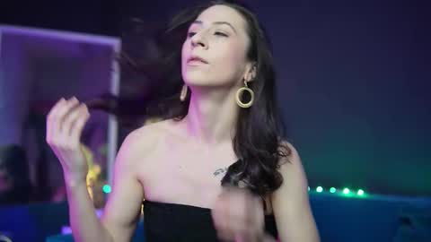  Ruby  online show from February 2, 11:14 pm