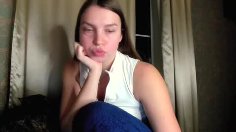 Snapshot of rubyskot chatting on December 9, 9:58 pm rubyskot online show from December 9, 9:58 pm