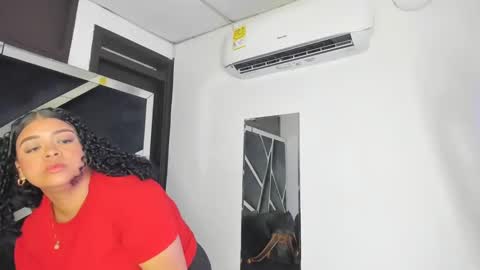 rubyxht online show from November 5, 12:38 pm