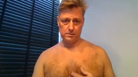 Snapshot of rudeski chatting on March 10, 3:30 pm rudeski online show from March 10, 3:30 pm
