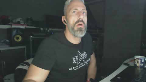 Chico que rico Caliente online show from January 7, 6:48 am