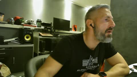 Chico que rico Caliente online show from January 8, 6:52 am