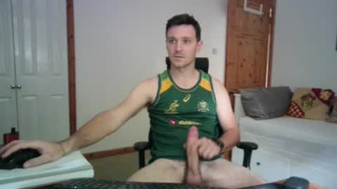 Snapshot of rugbyboy94 chatting on June 26, 9:03 am Rugby online show from June 26, 9:03 am