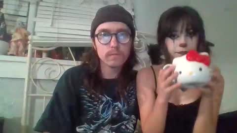 Snapshot of ruinedsistr chatting on November 1, 4:36 am ruinedsistr online show from November 1, 4:36 am