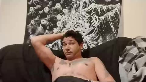 Snapshot of ruinvale chatting on January 9, 11:17 pm ruinvale online show from January 9, 11:17 pm