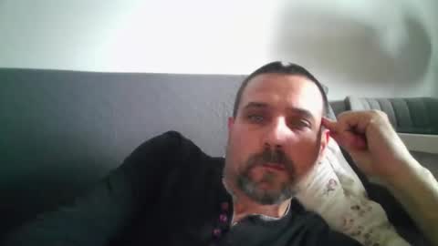 rul3ssuck online show from November 14, 8:13 am