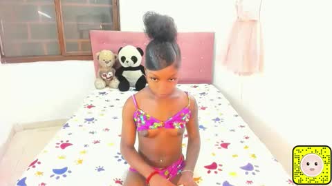 Snapshot of rumina_big_dick chatting on December 19, 10:17 pm rumina_big_dick online show from December 19, 10:17 pm