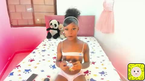 Snapshot of rumina_big_dick chatting on December 21, 5:09 pm rumina_big_dick online show from December 21, 5:09 pm