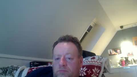 Snapshot of runepetter chatting on January 19, 11:10 pm bignorwegian online show from January 19, 11:10 pm