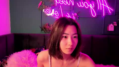 Runi online show from June 22, 1:18 am