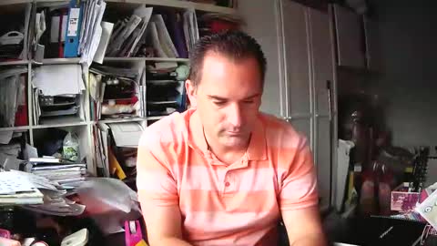 runner1978 online show from November 28, 9:56 am