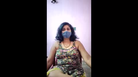 Snapshot of rupali_12 chatting on April 8, 9:42 am rupali_12 online show from April 8, 9:42 am
