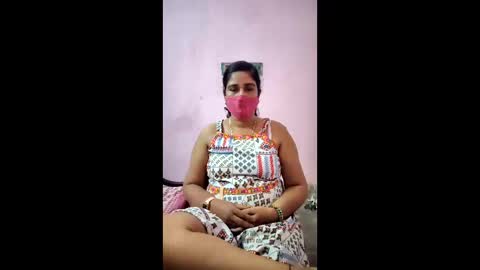 Snapshot of rupali_12 chatting on April 15, 4:03 pm rupali_12 online show from April 15, 4:03 pm