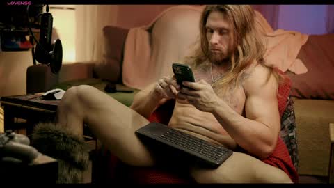 Paul online show from January 7, 8:42 pm