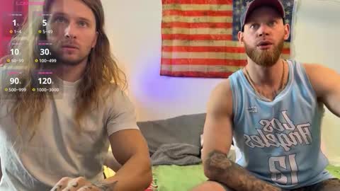 Snapshot of rusbigpaul chatting on October 31, 9:54 am Paul online show from October 31, 9:54 am