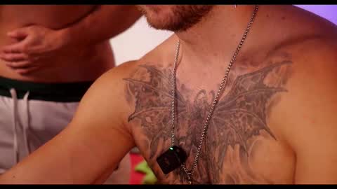 Snapshot of rusbigpaul chatting on November 4, 4:28 pm Paul online show from November 4, 4:28 pm