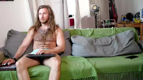 Paul online show from May 19, 6:09 am