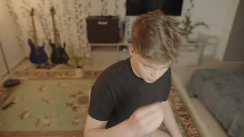 Snapshot of rusbradpitt chatting on December 22, 2:14 pm rusbradpitt online show from December 22, 2:14 pm