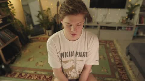 rusbradpitt online show from April 7, 2:39 pm