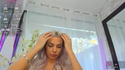 Ava online show from September 24, 6:39 am