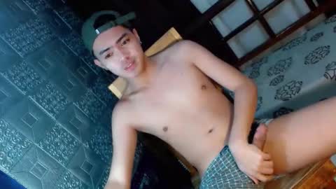 Snapshot of ruszel_xcx chatting on October 4, 5:22 pm ruszel_xcx online show from October 4, 5:22 pm