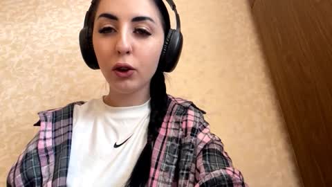 Snapshot of ruthmarron chatting on November 14, 9:30 am Cindy online show from November 14, 9:30 am