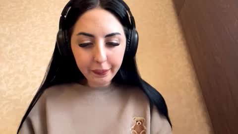 Snapshot of ruthmarron chatting on November 16, 9:37 am Cindy online show from November 16, 9:37 am