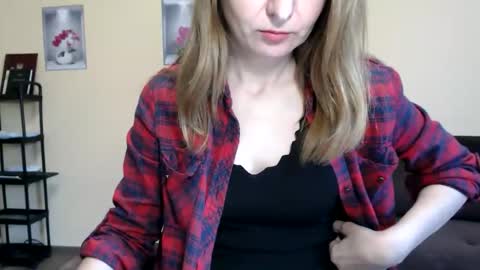 Ruth online show from May 14, 9:27 am