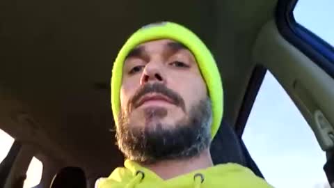 Snapshot of ryan198650 chatting on December 17, 8:15 pm ryan198650 online show from December 17, 8:15 pm