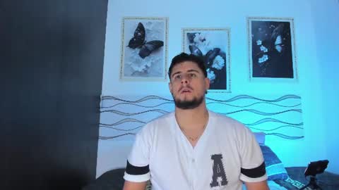 Ryan Evannss online show from August 1, 12:37 pm