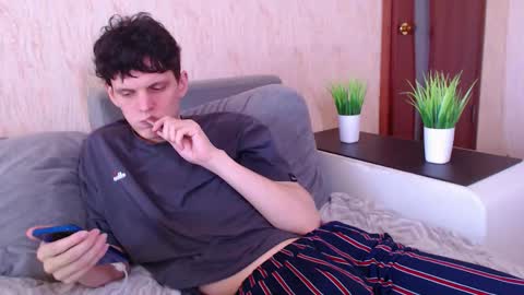 Ryan online show from September 30, 10:42 am
