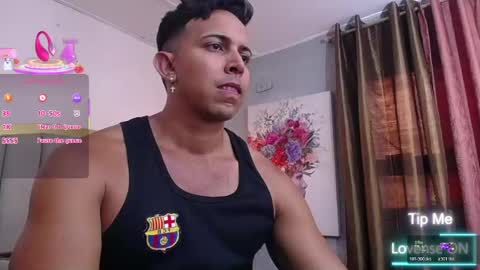 Snapshot of ryan_nesson chatting on May 2, 7:41 pm Ryan online show from May 2, 7:41 pm