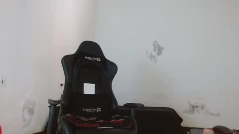 RYAN online show from December 5, 8:44 pm