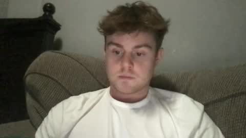 ryanhung_57 online show from March 31, 2:35 am