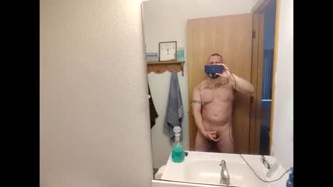 ryanihde2025 online show from February 9, 10:14 pm