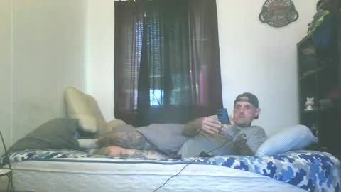 ryanmeeker4166 online show from June 16, 10:01 pm