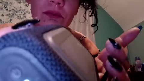 Snapshot of ryderbabii chatting on January 10, 3:18 am Ryyypieee online show from January 10, 3:18 am