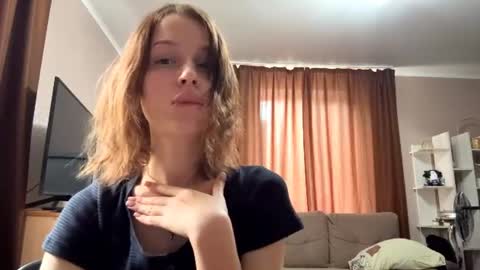 Snapshot of rynique chatting on July 26, 10:00 am ryni online show from July 26, 10:00 am