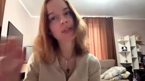 Snapshot of rynique chatting on July 28, 10:32 am ryni online show from July 28, 10:32 am