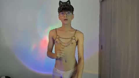 Snapshot of ryo_bleu chatting on January 15, 3:44 am RYO BLEU online show from January 15, 3:44 am