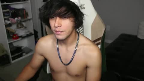 Snapshot of ryot35 chatting on October 20, 11:38 pm Ryot3 online show from October 20, 11:38 pm