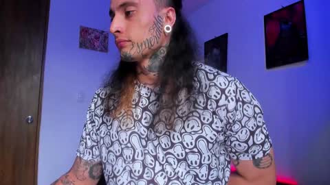 leopmonk help me reach 100 thumbs up online show from December 3, 5:12 pm