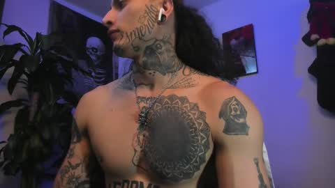 leopmonk help me reach 100 thumbs up online show from October 18, 3:35 pm