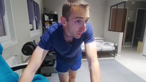 Snapshot of ryukukamifr chatting on November 14, 7:34 pm Ryuk FR online show from November 14, 7:34 pm