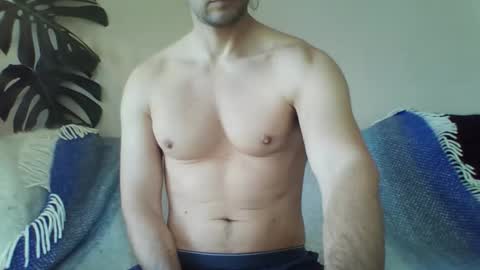 Snapshot of s43_ chatting on October 22, 10:15 am s43_ online show from October 22, 10:15 am