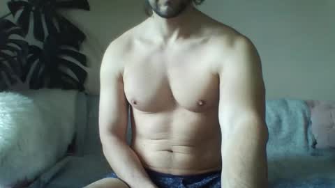 Snapshot of s43_ chatting on November 12, 10:37 am s43_ online show from November 12, 10:37 am