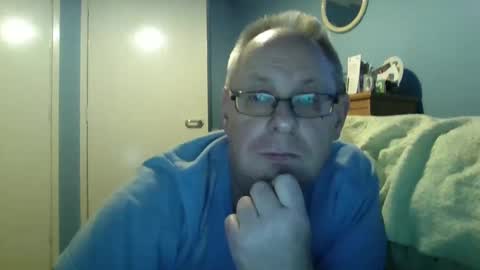Snapshot of s536sny18 chatting on December 29, 2:52 pm s536sny18 online show from December 29, 2:52 pm