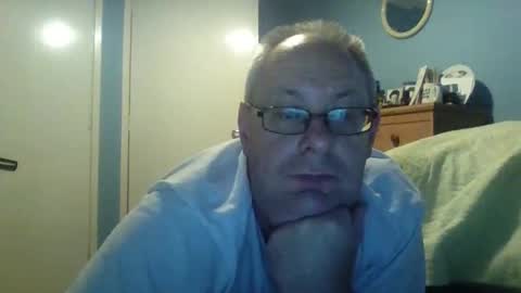 Snapshot of s536sny18 chatting on September 14, 2:38 pm s536sny18 online show from September 14, 2:38 pm